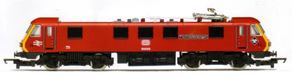 Class 90 Bo-Bo Electric Locomotive - Frachtverbindungen