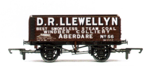 D.R. Llewellyn 7 Plank Wagon