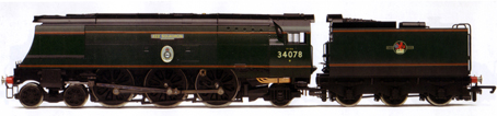 Battle Of Britain Class Locomotive - 222 Squadron