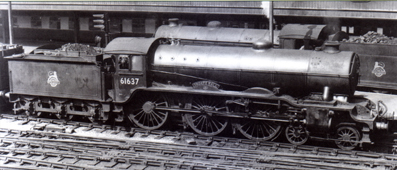 Class B17/2 Locomotive - Thorpe Hall