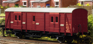 B.R. (Ex S.R.) Maunsell Passenger Brake Van - Van C