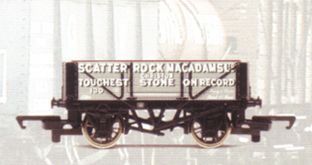 Scatter Rock Macadams 4 Plank Wagon